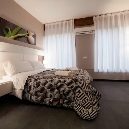 Guest house Living Arena